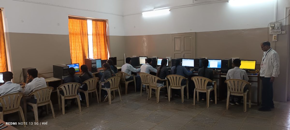 Mvb Computer Labs Computer Labs – MVPS's Maharshi Shinde Adhyapak Vidyalaya